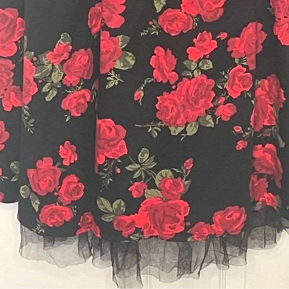 Hot Topic Red Roses Halter Top Dress Sz XXL Pinup Tulle Trim Black & Red - Picture 7 of 16